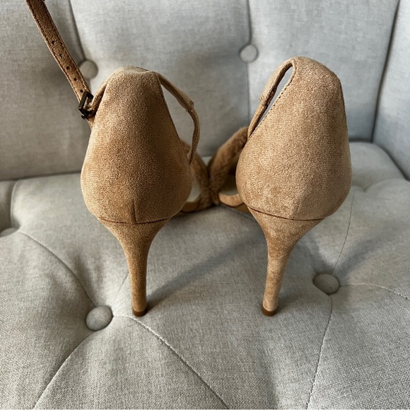 Oasis Society NWOB Hadley Feather Heel SIZE 10 - Picture 5 of 7